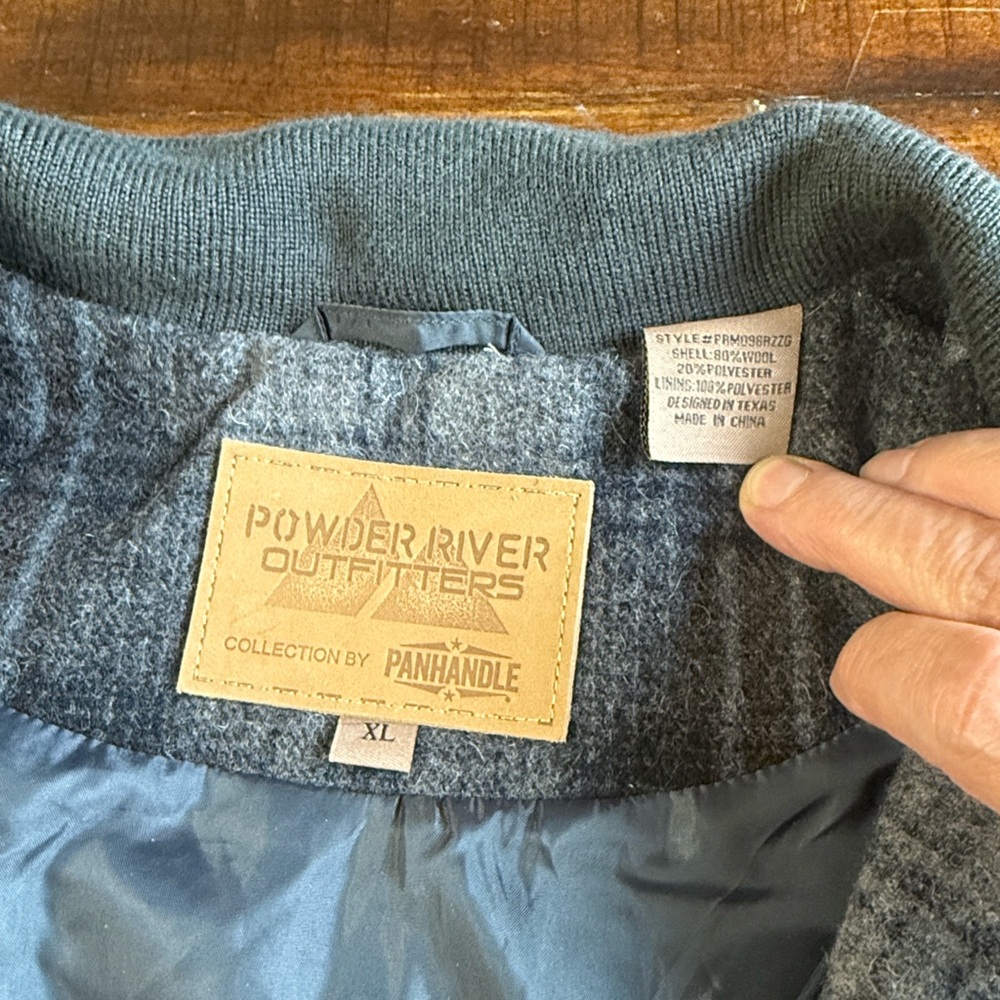 XLPowder River  Outfitters  panhandle lined wool vest - Picture 3 of 4